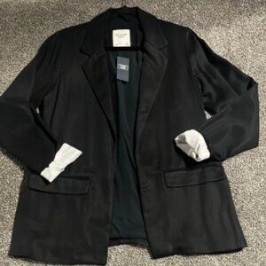 Abercrombie & Fitch Black Blazer (M) FINAL SALE